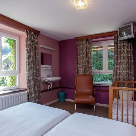 Spacious House In Borgoumont With Jacuzzi And Large Garden