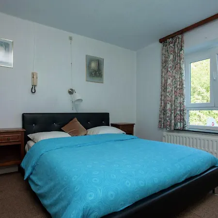 Spacious House In Borgoumont With Jacuzzi And Large Garden * ستاومونت