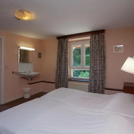 Spacious House In Borgoumont With Jacuzzi And Large Garden